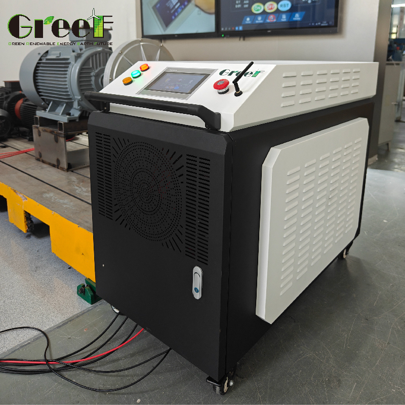 Invertisseur d'alimentation hors réseau à température ambiante de -40°C à +60°C et à tension de courant continu maximale de 1 000 V pour la conversion en courant alternatif/circulateur continu