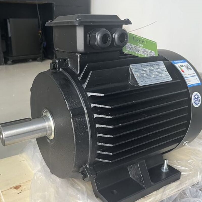 Moteur à aimant permanent de 500W à 5000KW personnalisation de la portée de la tension et de la vitesse de 20 à 3000 tr / min Idéal pour les applications industrielles