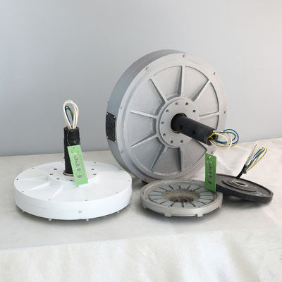 Générateur d'aimants permanents à flux axial sans noyau 3 phases Génération d'électricité avec 3 ans de garantie